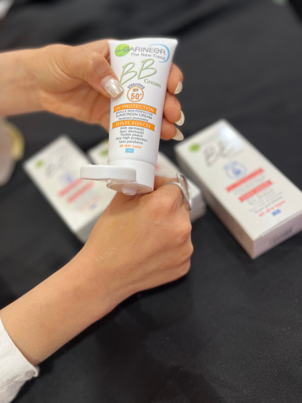 بیبی کرم گارنیر /ضدافتاب و کرم پودری / spf50